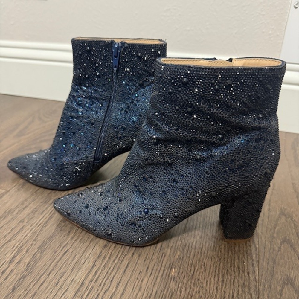 Betsey Johnson Navy Blue Rhinestone Pointed Toe Block Heel Ankle Boots 7M